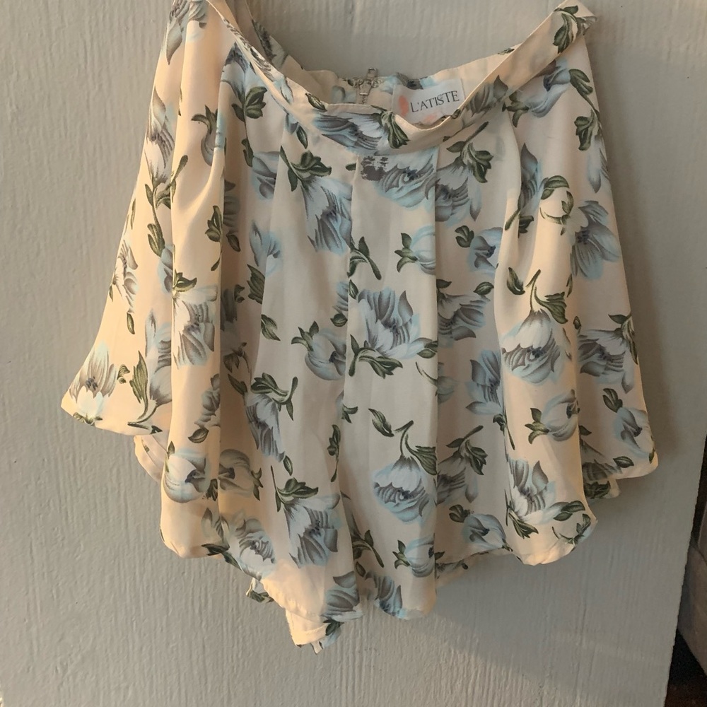Two piece set - short and crop top